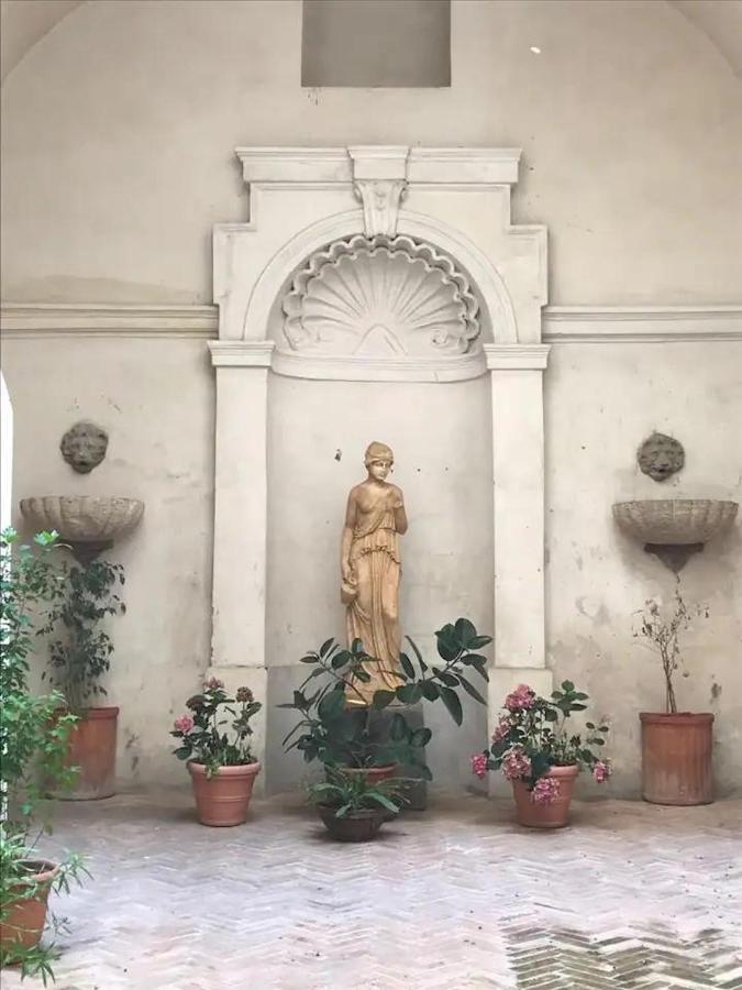 Ampio Monolocale Nel Cuore Della Citta Rome Bagian luar foto
